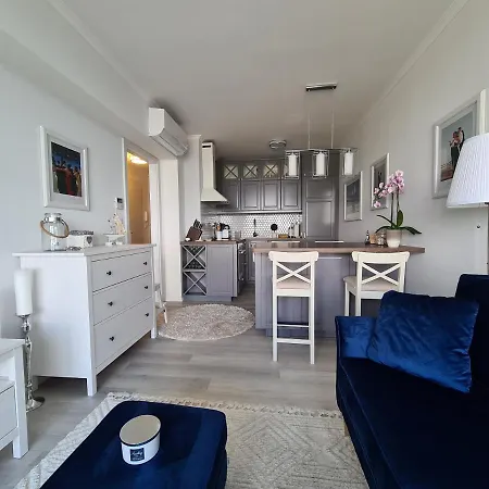Petit Blanc Vízparti Prémium Apartman * Siófok